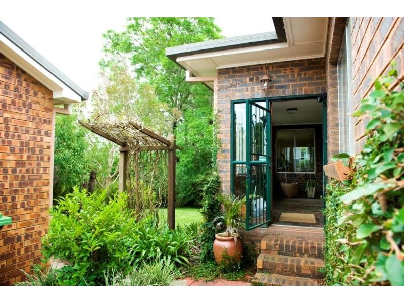 42 a Curzon Street, East Toowoomba QLD 4350