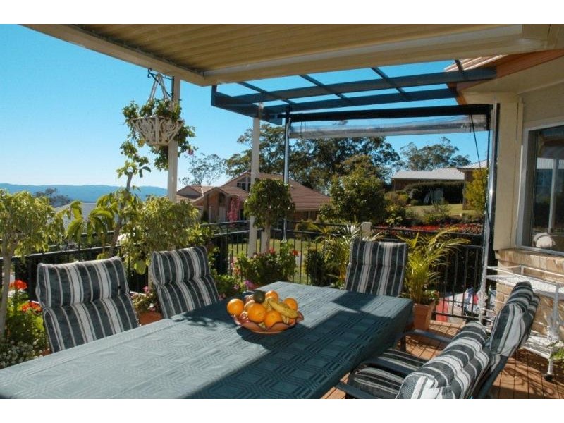 31 Harvey Street, Mount Lofty QLD 4350