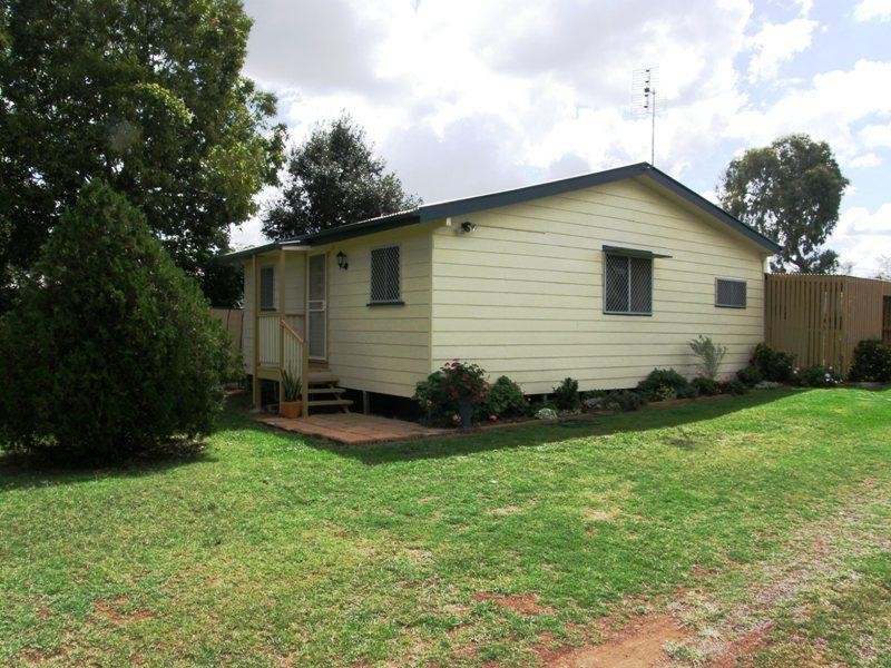 92 O’Shea Avenue, Southbrook QLD 4363