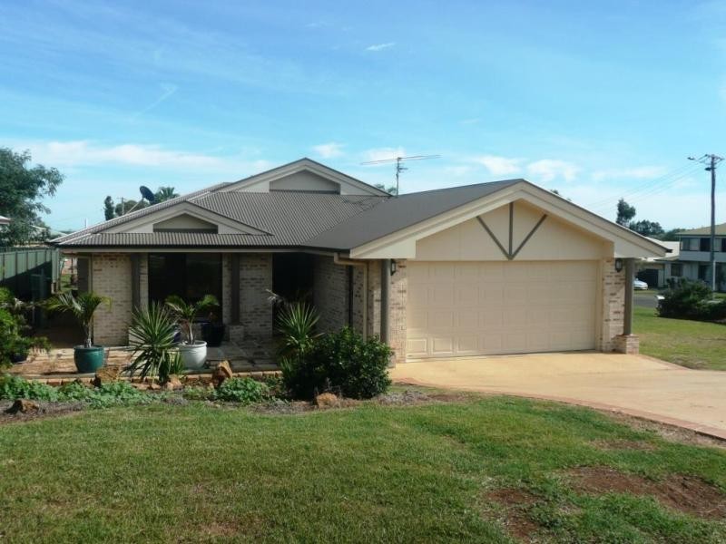 15 Aruma Drive, Oakey QLD 4401
