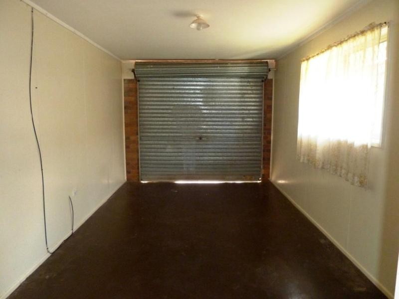8 Hinkler Cres, Wilsonton, Toowoomba QLD 4350
