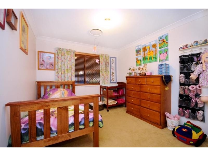 36 Harvey Rd, Glenvale QLD 4350