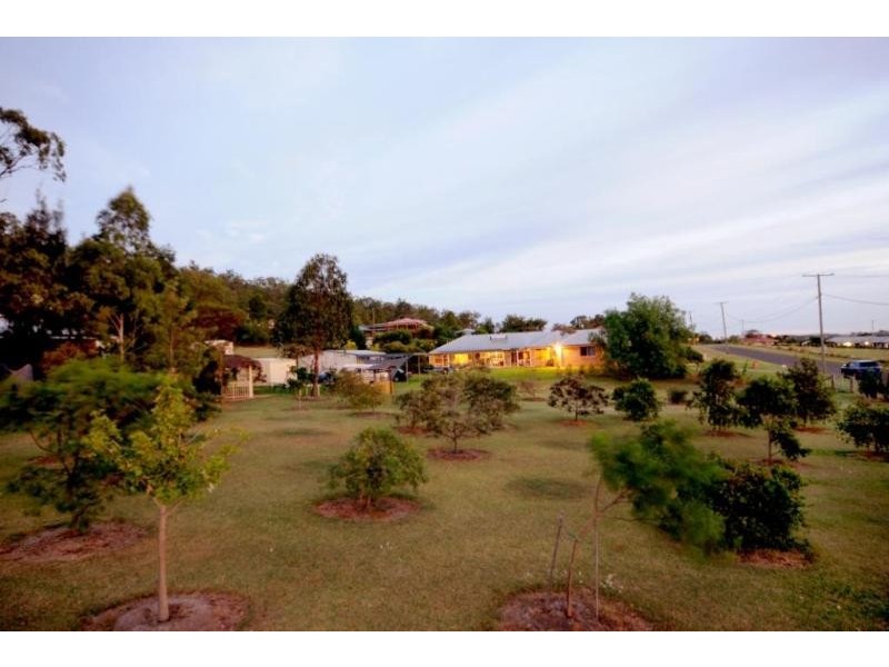 36 Harvey Rd, Glenvale QLD 4350