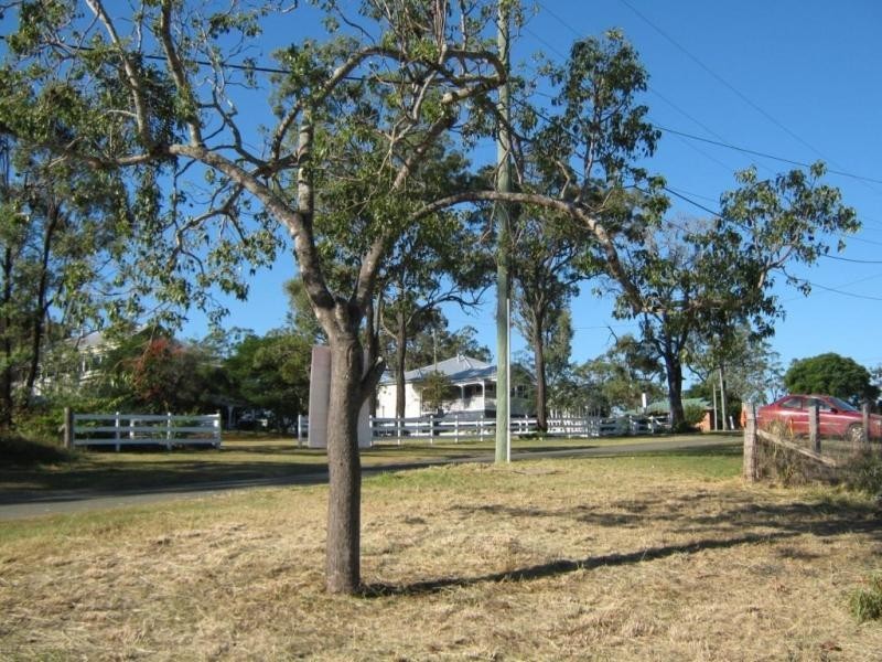 10 Phalaris Court, Meringandan QLD 4352