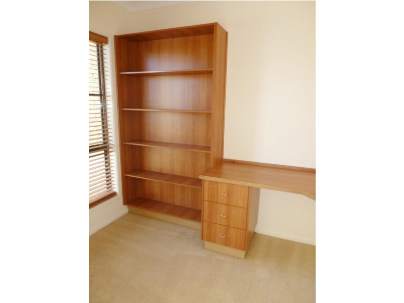 10 Hanna Court, Westbrook QLD 4350