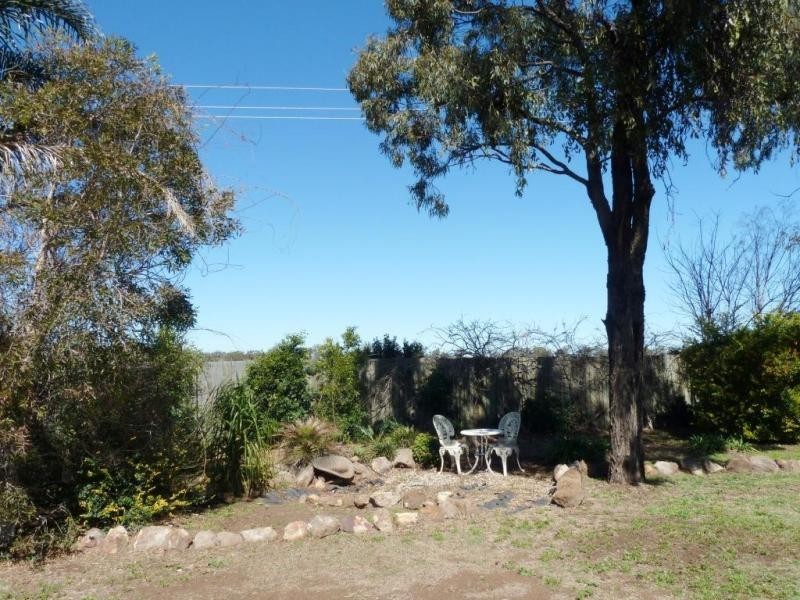 10 Hanna Court, Westbrook QLD 4350