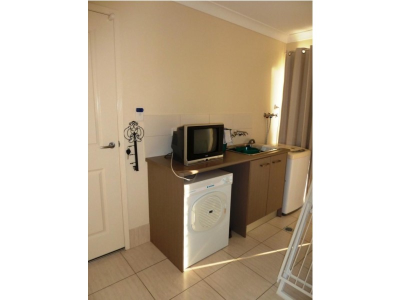 261 Glenvale Road, Glenvale QLD 4350