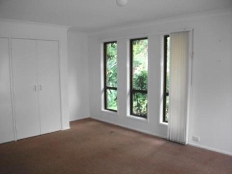 8 Warana Avenue, Toowoomba QLD 4350