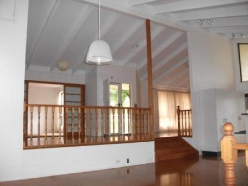 8 Warana Avenue, Toowoomba QLD 4350