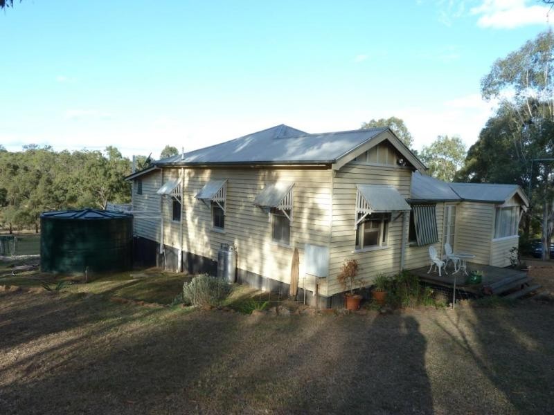 205 Koreelah Street, Upper Lockyer, Withcott QLD 4352