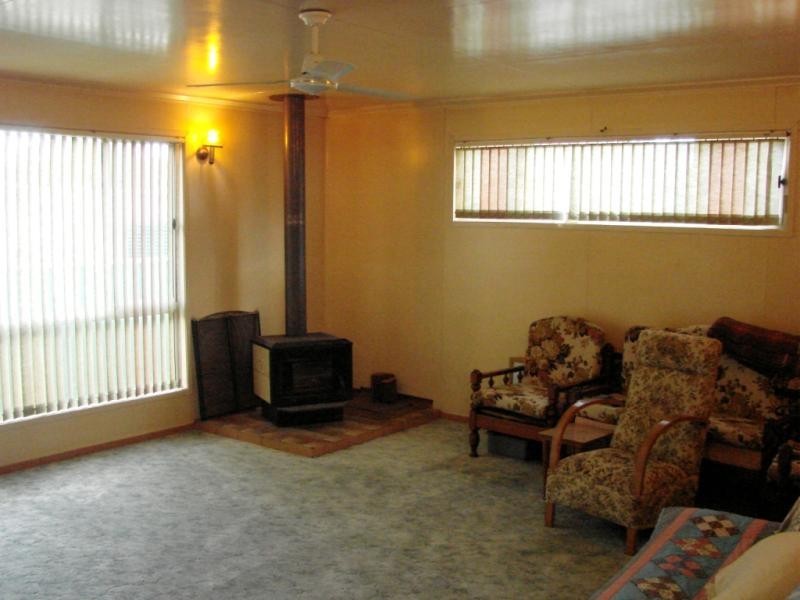 87 East Street, Clifton QLD 4361