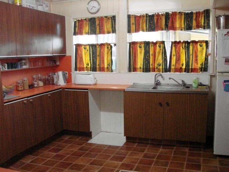 87 East Street, Clifton QLD 4361