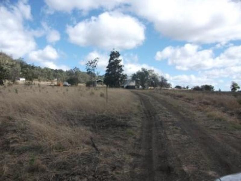11075 Warrego Highway, Gowrie Mountain QLD 4350
