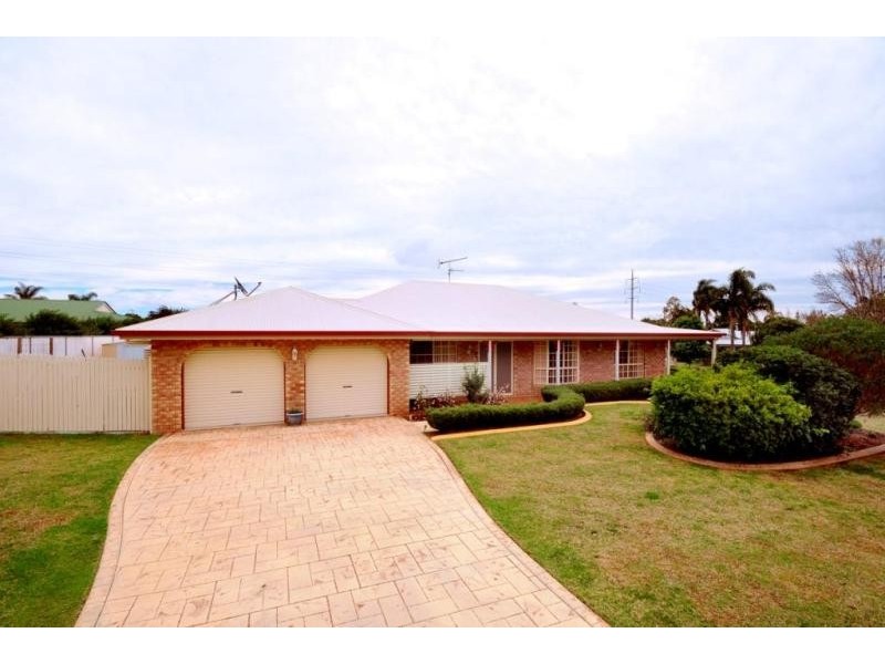 7 Emma Drive, Kearneys Spring QLD 4350