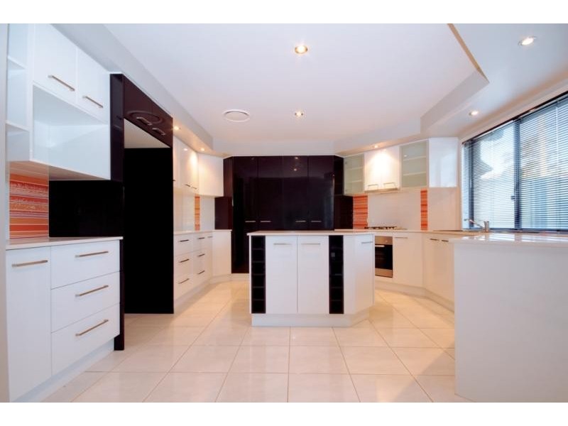 629 Hume Street, Kearneys Spring QLD 4350