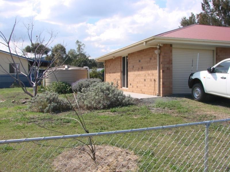 22 East Street, Kingsthorpe QLD 4400