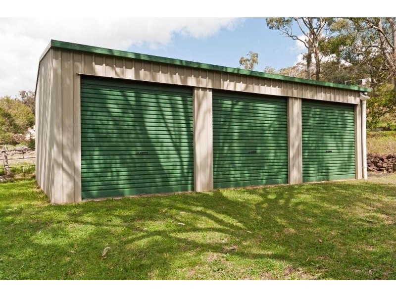 6 Fawngrove Drive, Glenvale QLD 4350