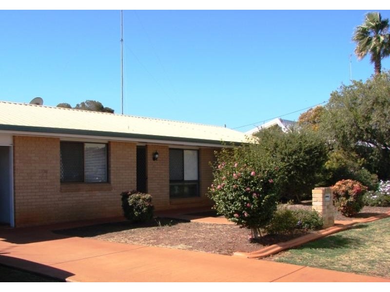 41 Paull Street, Wilsonton QLD 4350