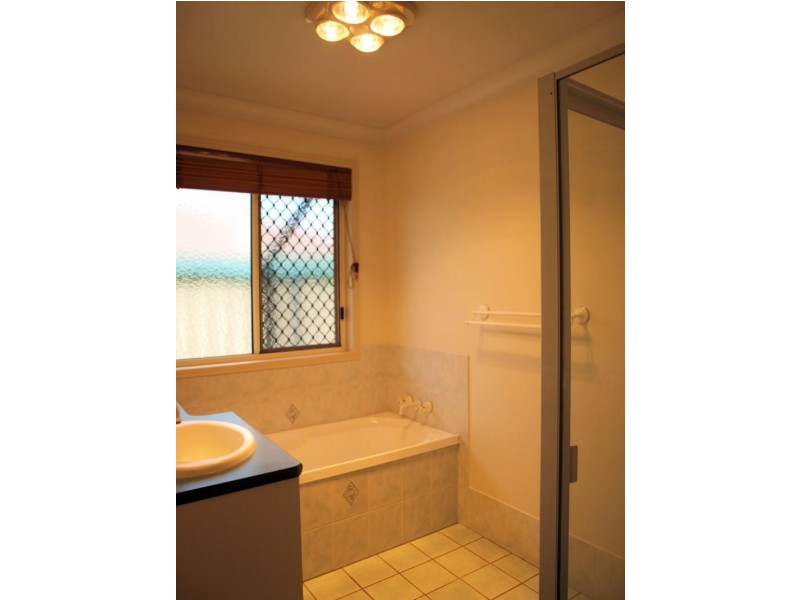 8 Kauri Street, Toowoomba QLD 4350