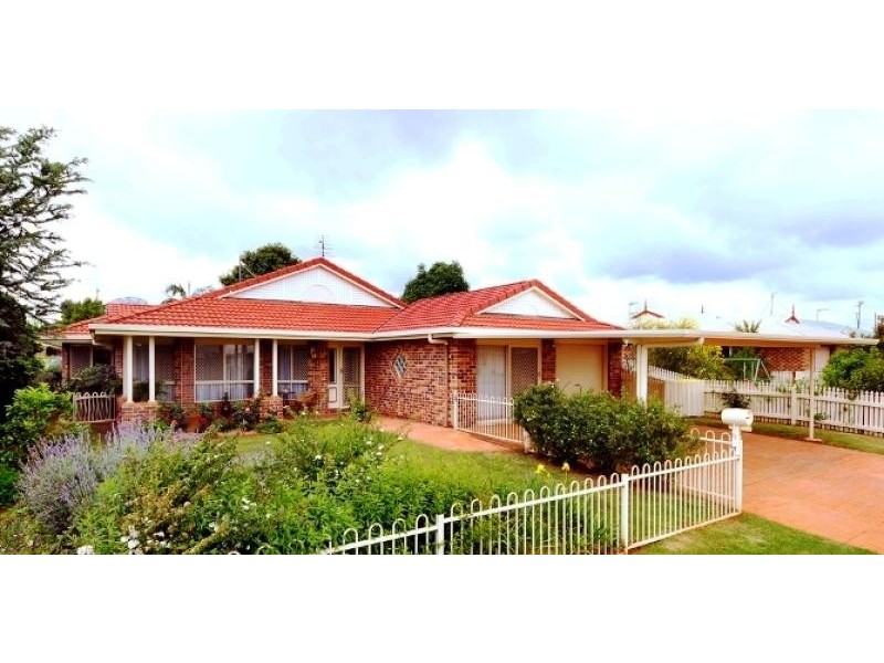 22 Hennenlotter Court, Toowoomba QLD 4350