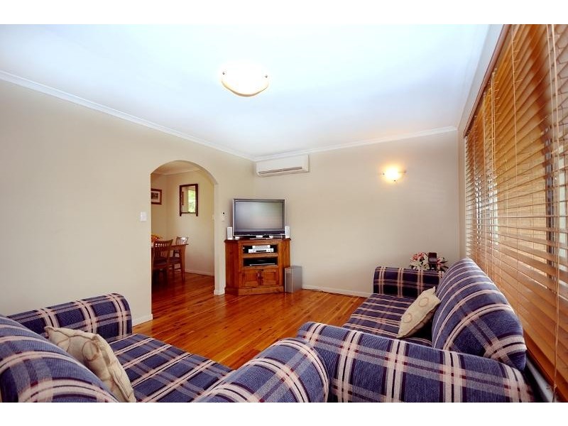 17 Aruma Street, Wilsonton QLD 4350