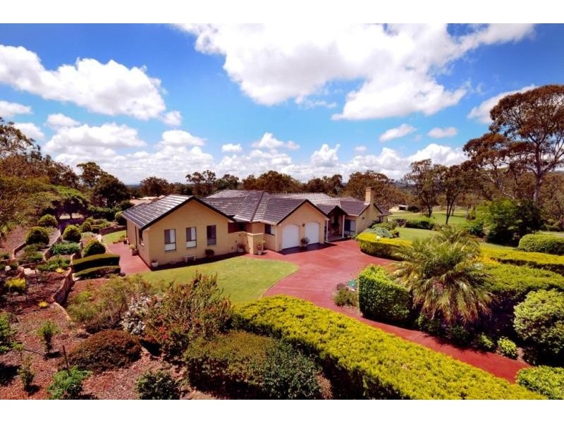 1 Abif Street, Cotswold Hills QLD 4350