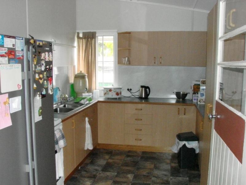 18 George Street, Cambooya QLD 4358
