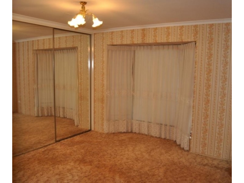 25 Kingsford Smith Drive, Wilsonton QLD 4350