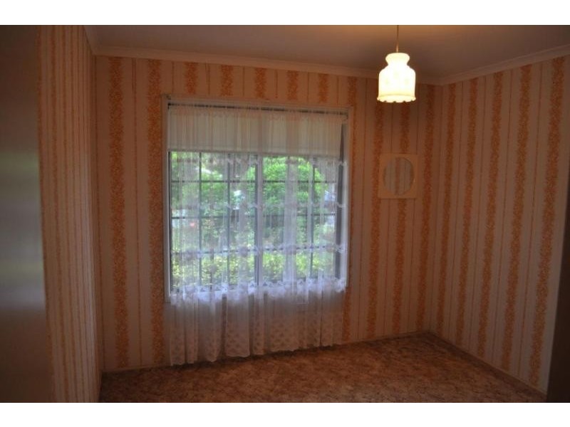 25 Kingsford Smith Drive, Wilsonton QLD 4350