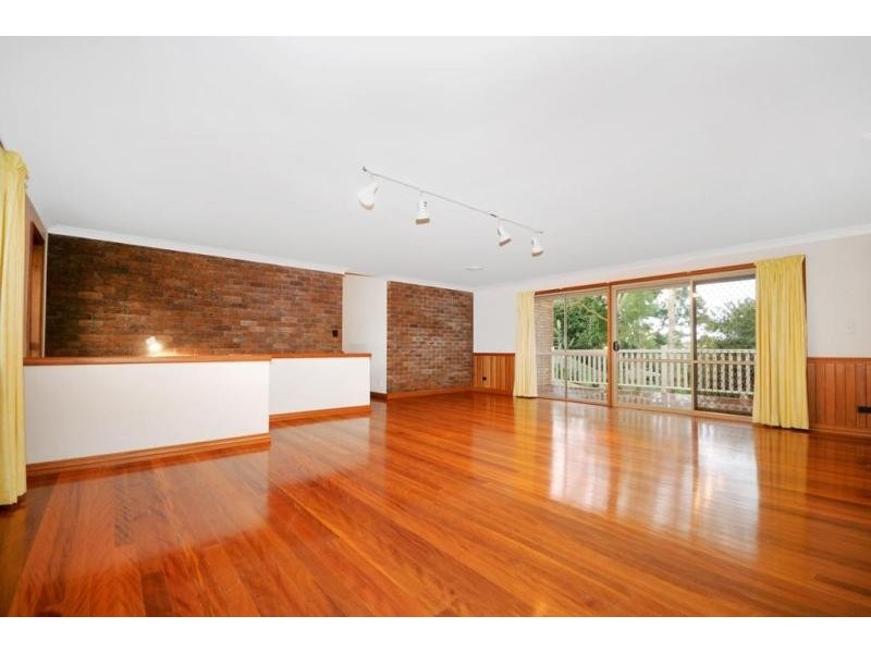 12 Inadale Court, Middle Ridge QLD 4350