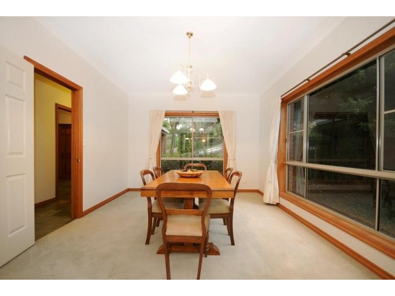 12 Inadale Court, Middle Ridge QLD 4350