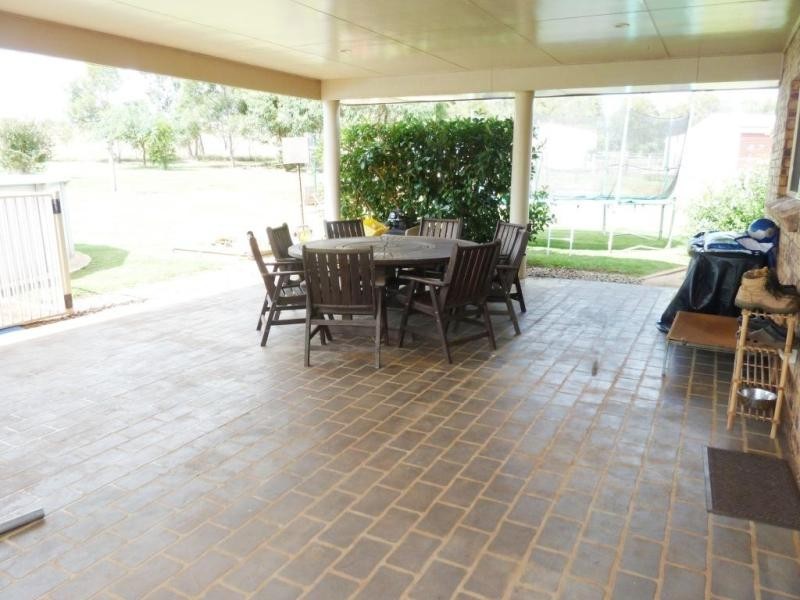 14 Lindan Court, Cabarlah QLD 4352