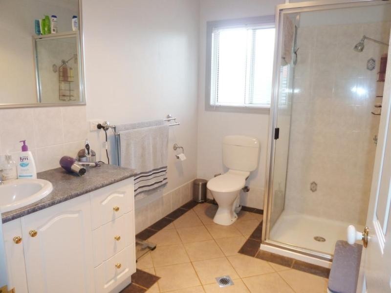 14 Lindan Court, Cabarlah QLD 4352