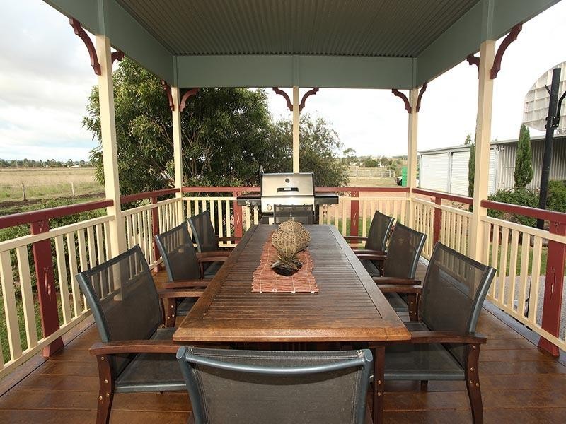 75 Cudmore Road, Cambooya QLD 4358