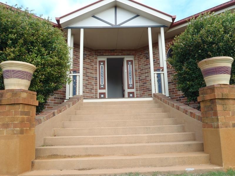 5 John Trousdell Court, Cotswold Hills QLD 4350