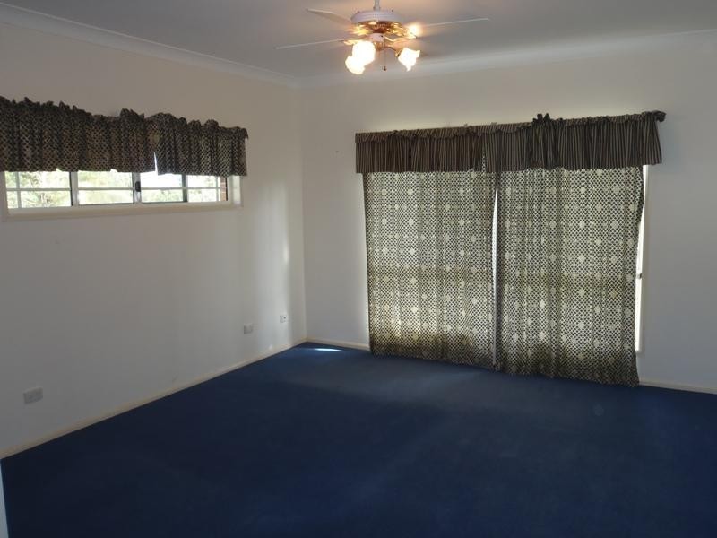 5 John Trousdell Court, Cotswold Hills QLD 4350