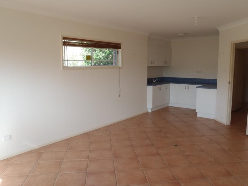 5 John Trousdell Court, Cotswold Hills QLD 4350