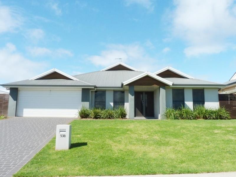 538 Hume Street, Middle Ridge QLD 4350