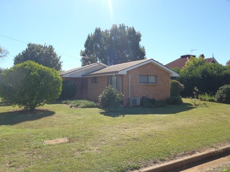 20 John Street, Clifton QLD 4361