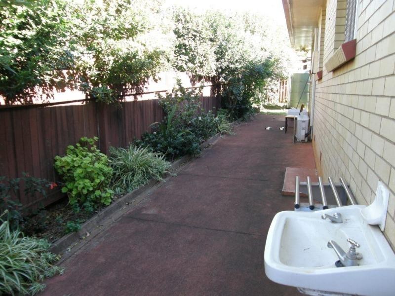 50 Charnley Street, Kearneys Spring QLD 4350