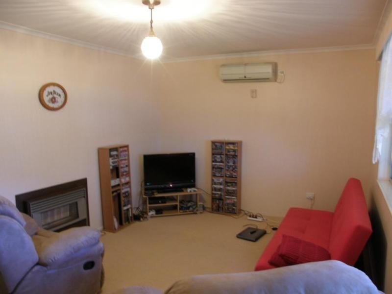 50 Charnley Street, Kearneys Spring QLD 4350