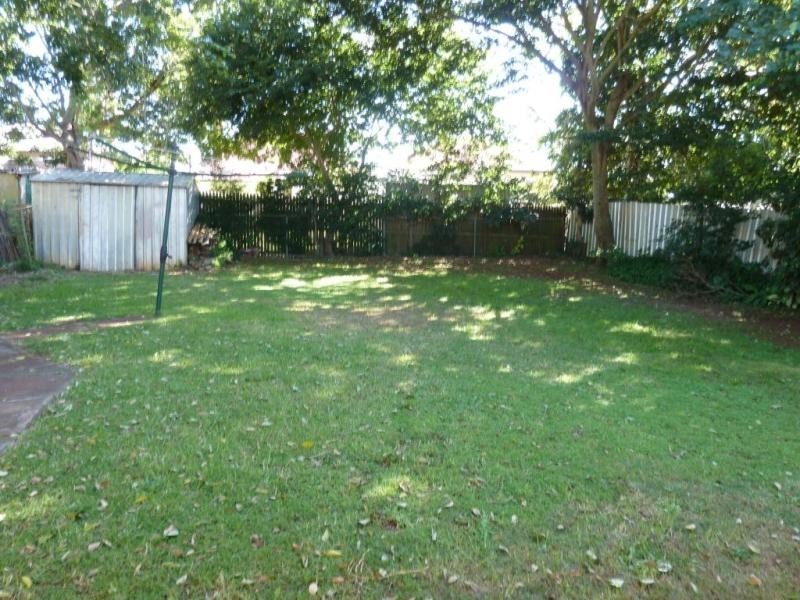 227a Hume Street, South Toowoomba QLD 4350
