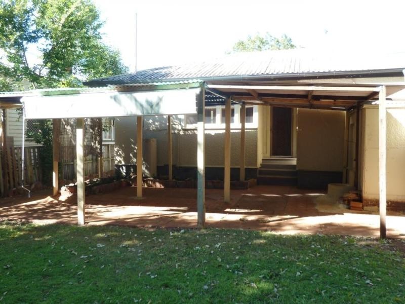 227a Hume Street, South Toowoomba QLD 4350