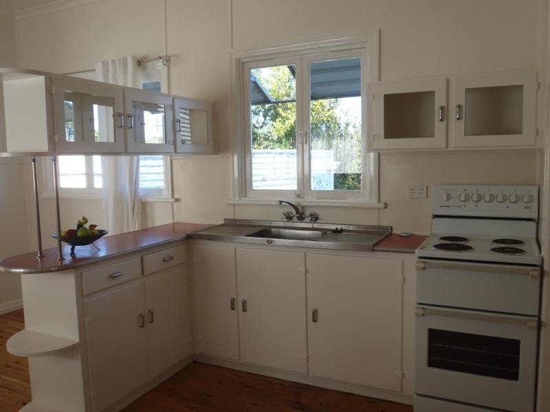 14A James Street, Rangeville QLD 4350