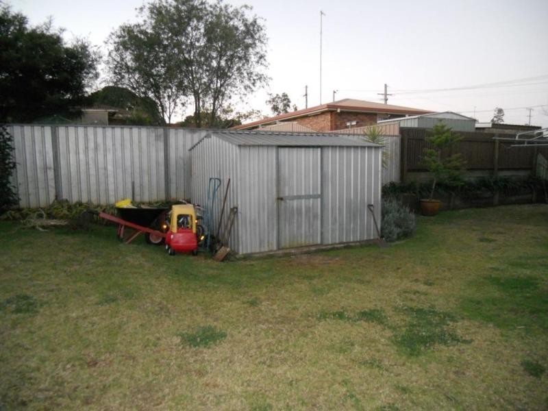 9 Melway Crescent, Harristown QLD 4350