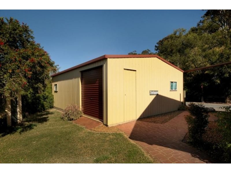 12 Kookaburra Crescent, Glenvale QLD 4350