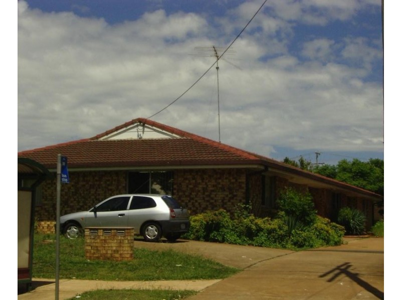 1/353 West Street, Toowoomba QLD 4350