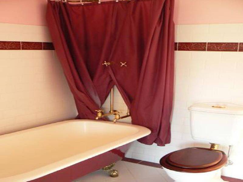 13 BERGHOFER DRIVE, Withcott QLD 4352