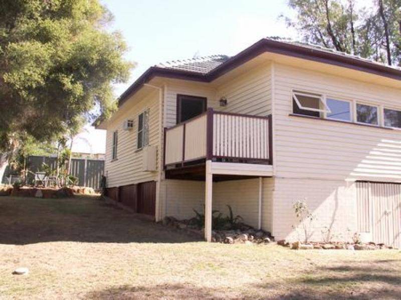 32 GEORGE STREET, Helidon QLD 4344