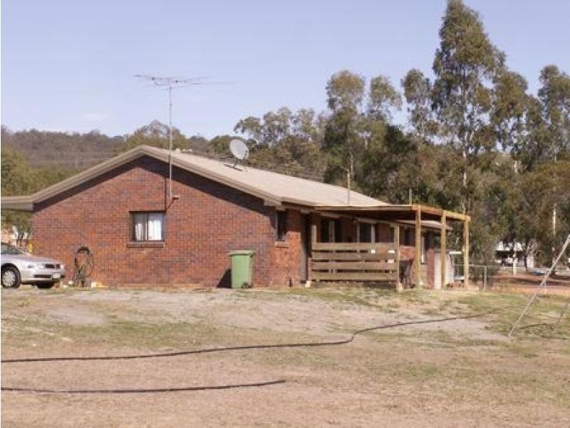 1 VISTA COURT, Withcott QLD 4352